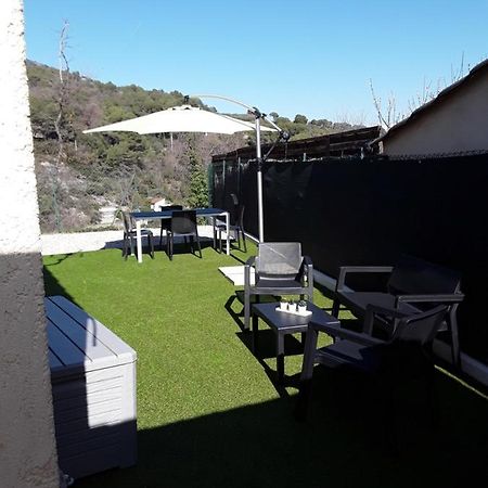F1 Avec Un Espace Jardin Apartman Gattières Kültér fotó